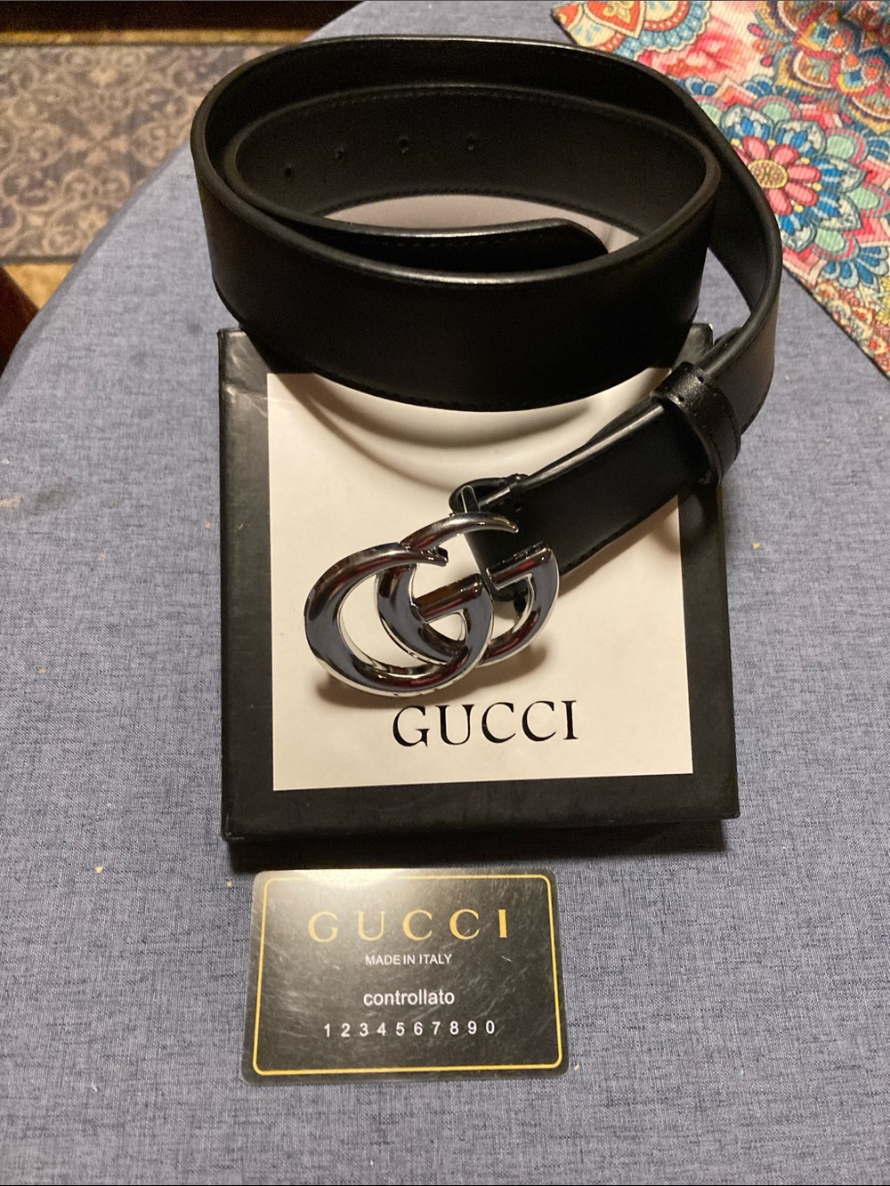 Gucci Black Leather Belt with Silver Double G Buckle